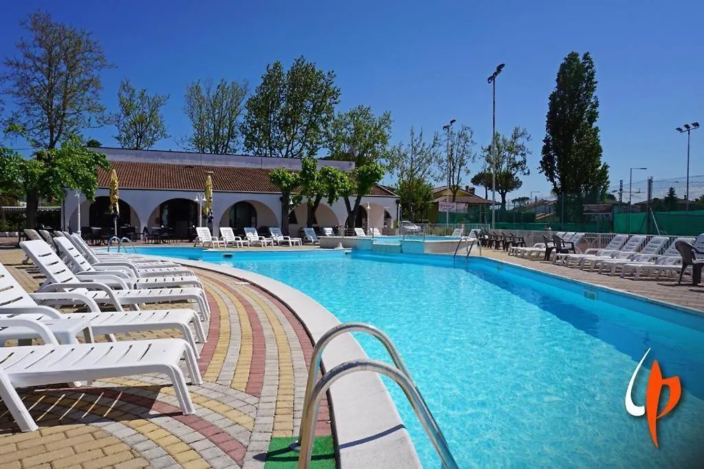 Hotel Gattuccio Cesenatico Italy