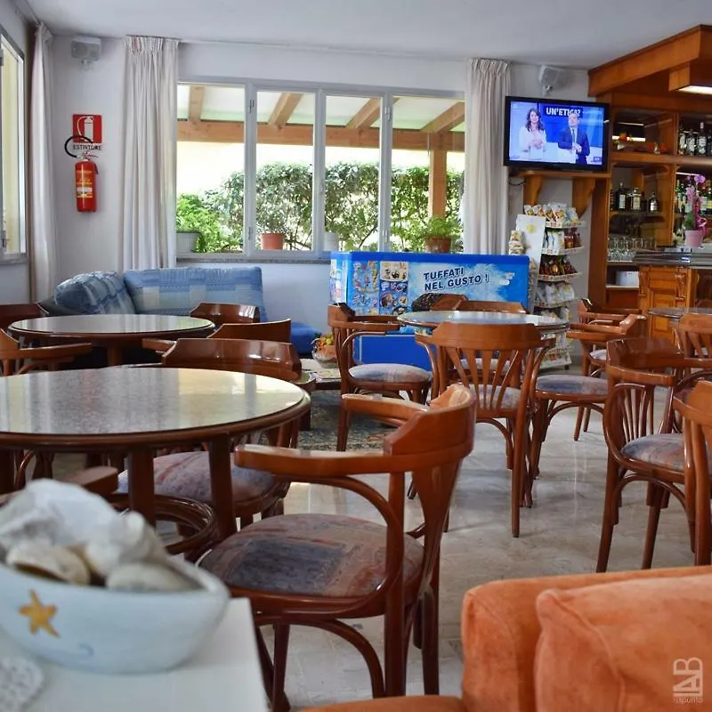 Hotel Gattuccio Cesenatico 3*,